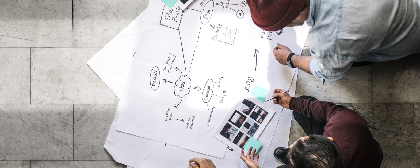Business people brainstorming content logistics